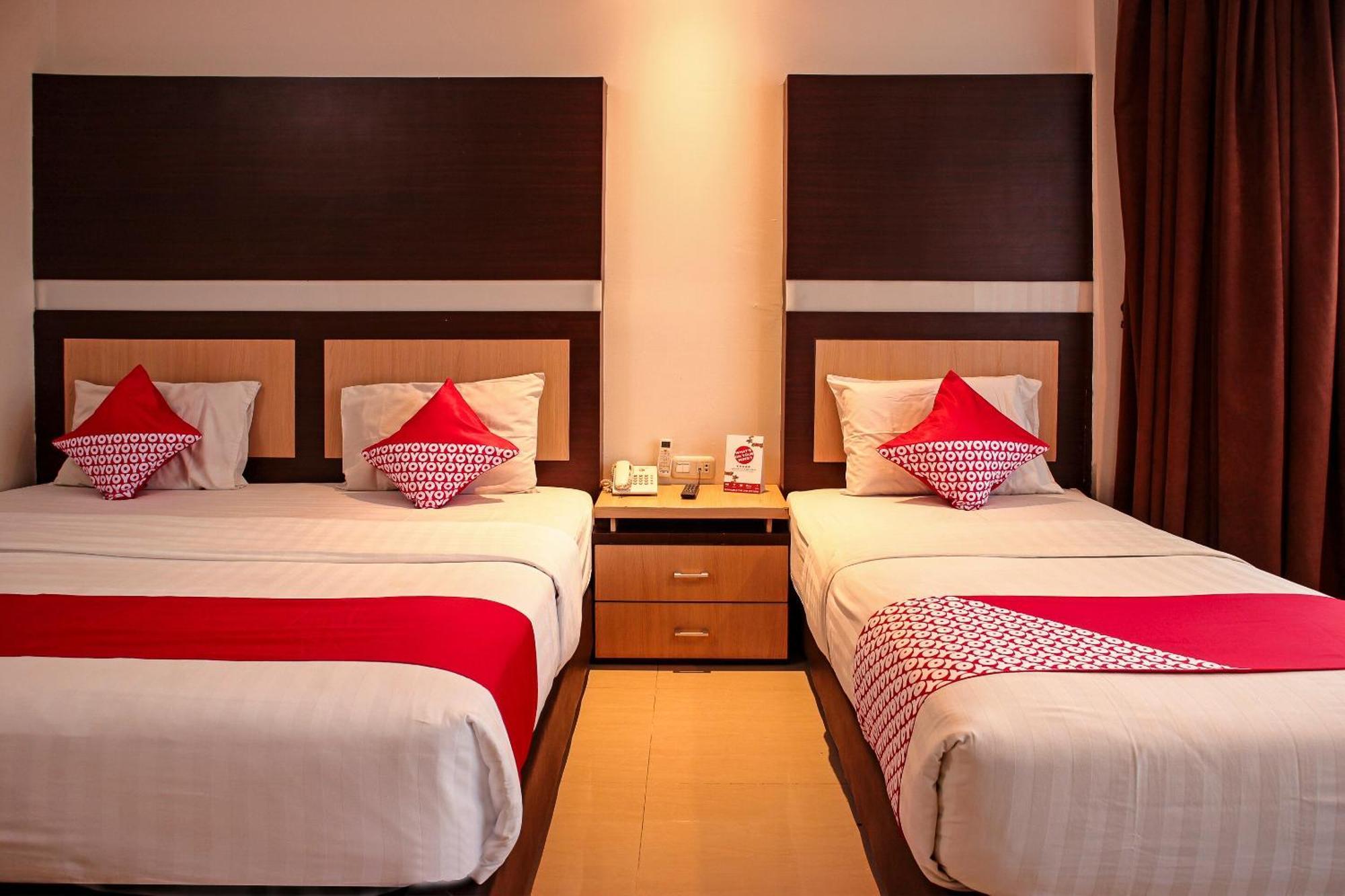 Oyo 1009 Hotel Bumi Malaya Medan Dış mekan fotoğraf