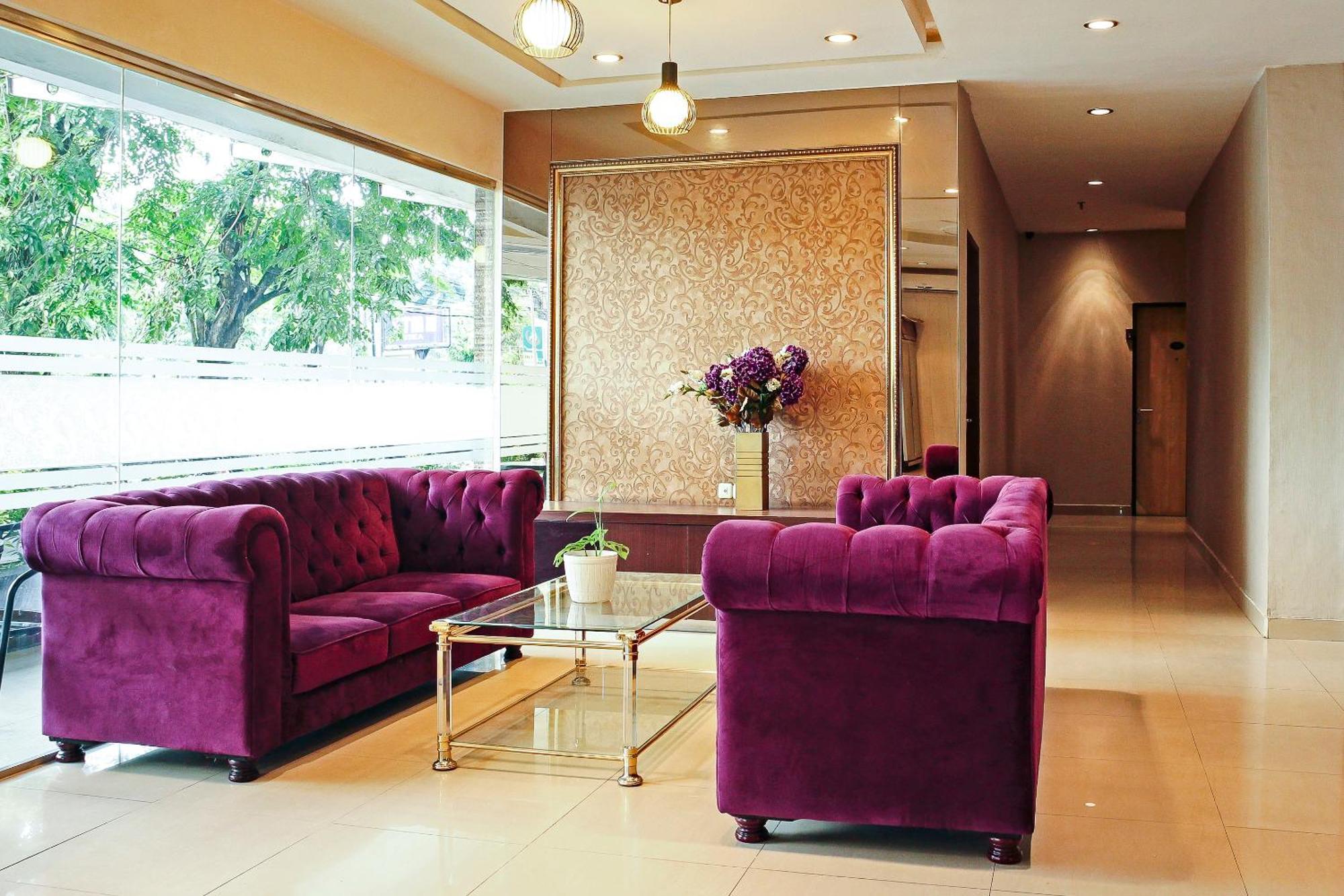 Oyo 1009 Hotel Bumi Malaya Medan Dış mekan fotoğraf